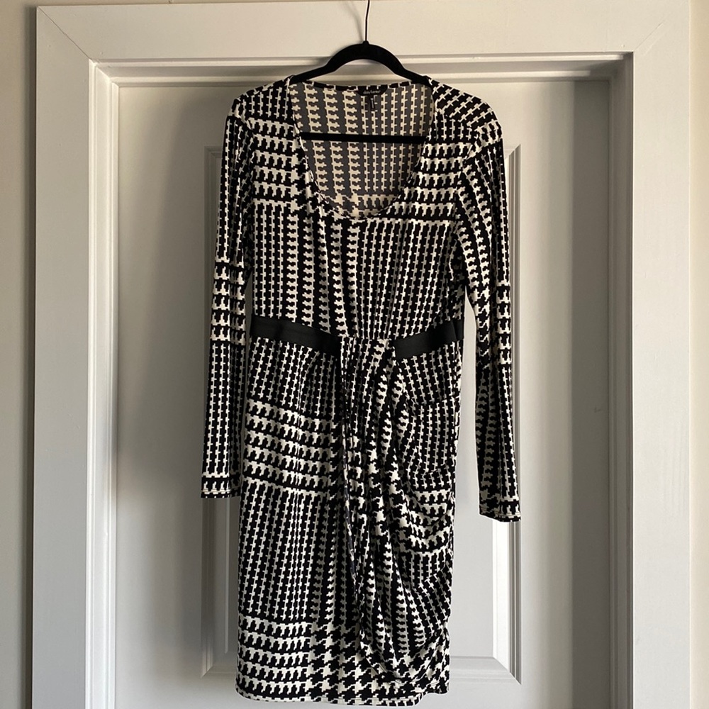 Daisy Fuentes Houndstooth Print Dress. Size M.